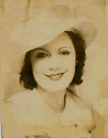 Alma (Waits) Hardgrave
(from Shinn Funeral Service (http://www.shinnfuneral.com))